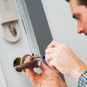 Neighborhood Locksmith Store New Haven, CT 203-278-5090 - door-unlock